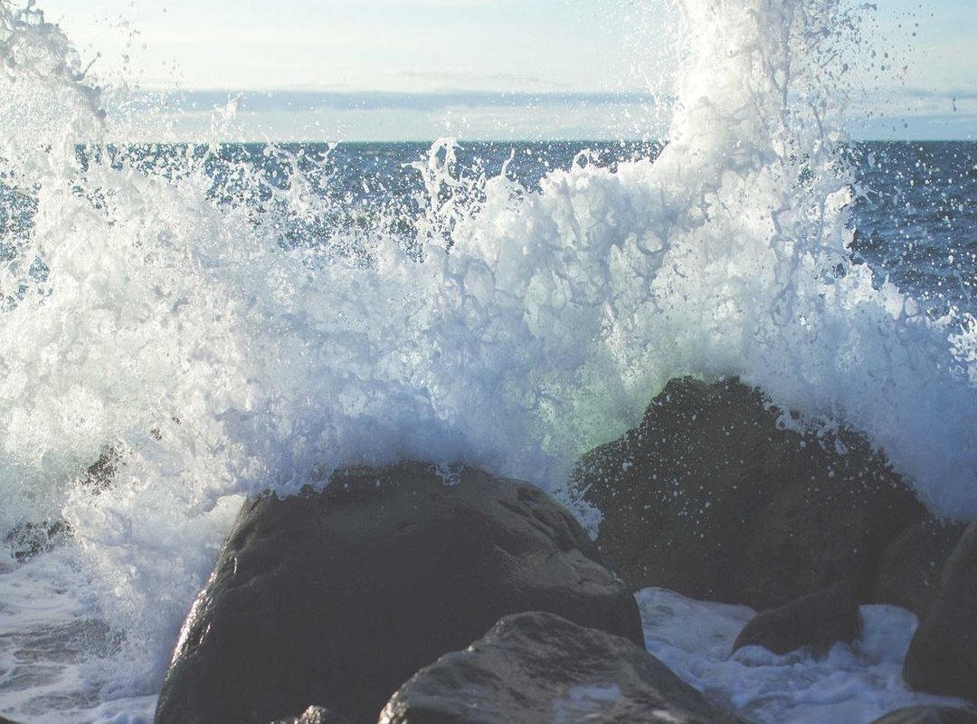 Weton Pon: Characteristics and Significance