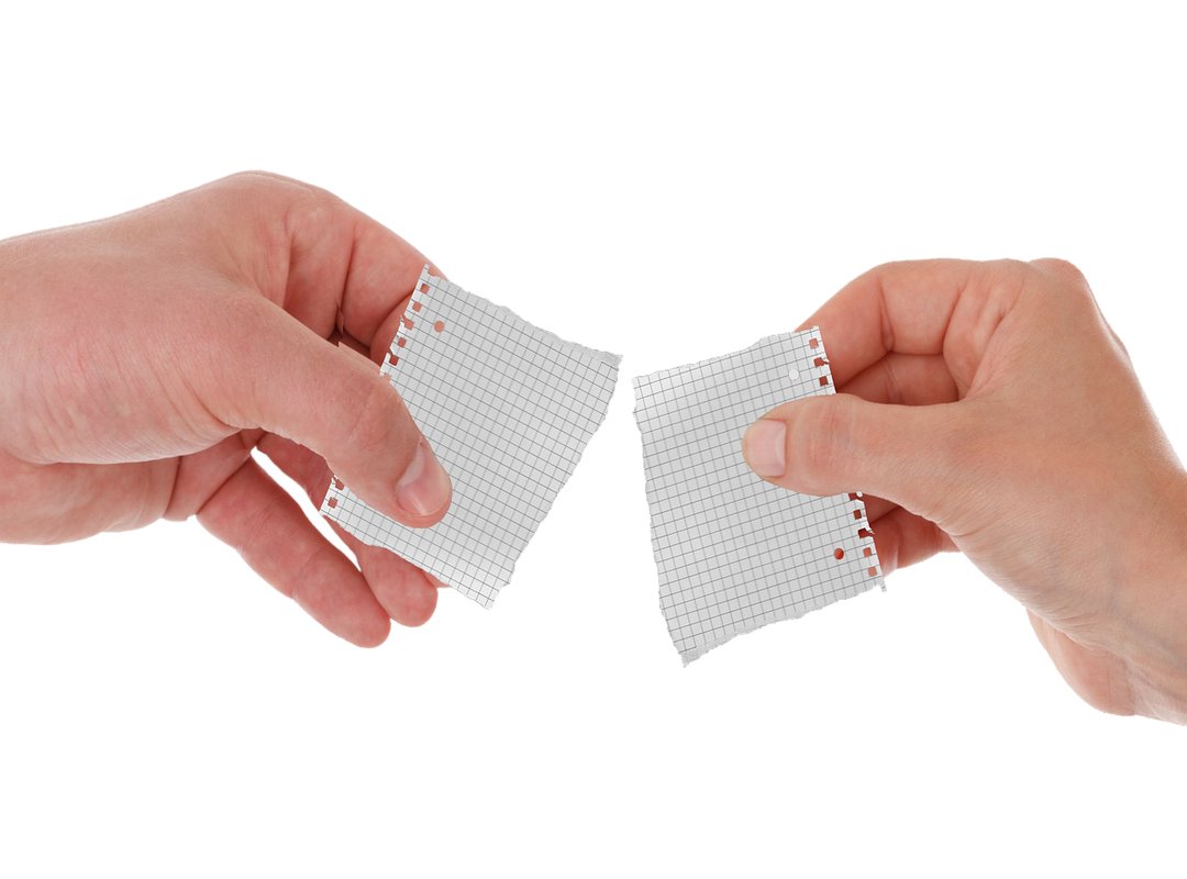 How Zoe Evans Compares to Other Creators in the Space